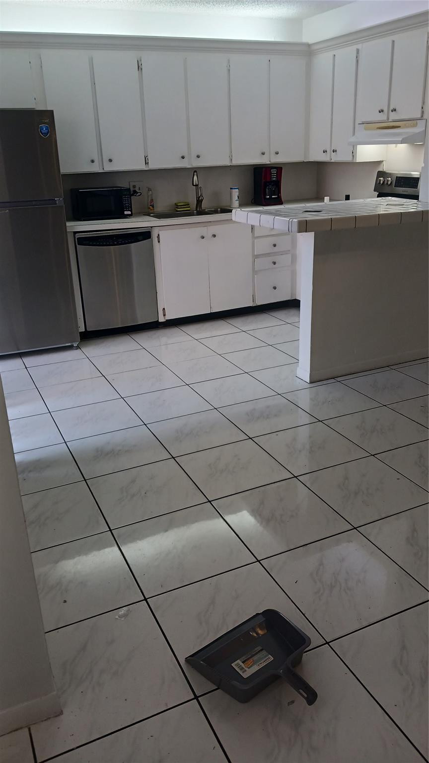 3310 Meridian #A Palm Beach Gardens, FL 33410