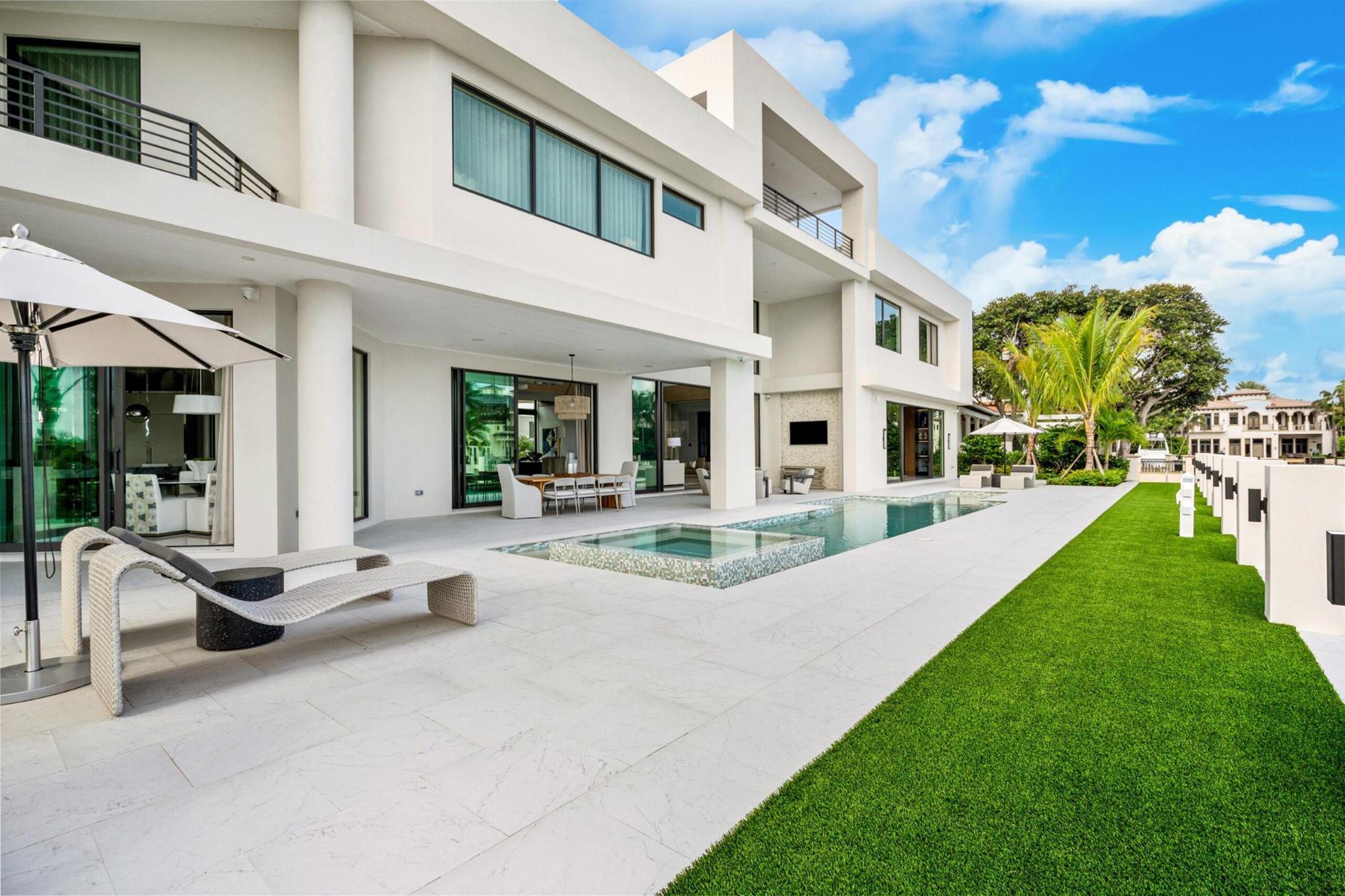 4111 Ibis Pt Cir Boca Raton, FL 33431