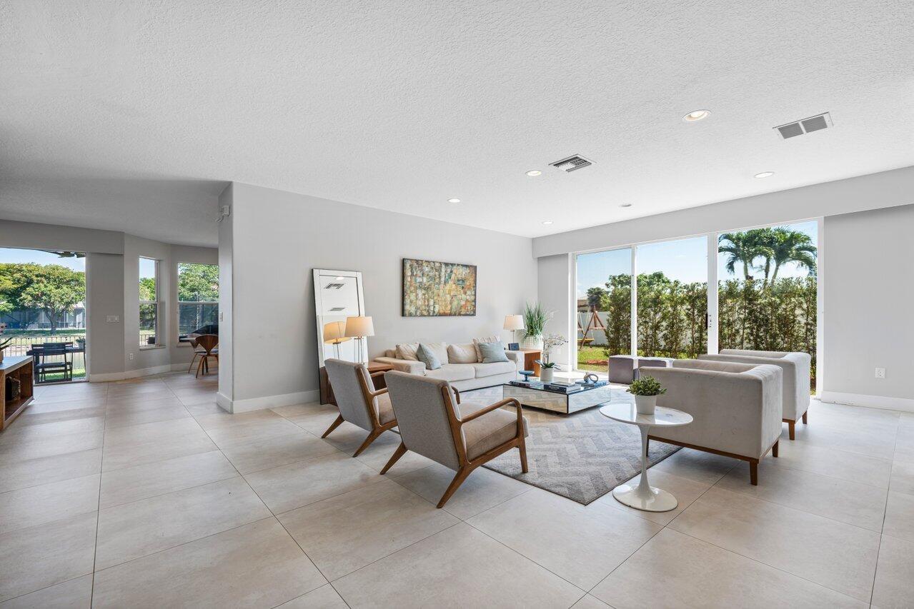 2261 Balsan Way Wellington, FL 33414