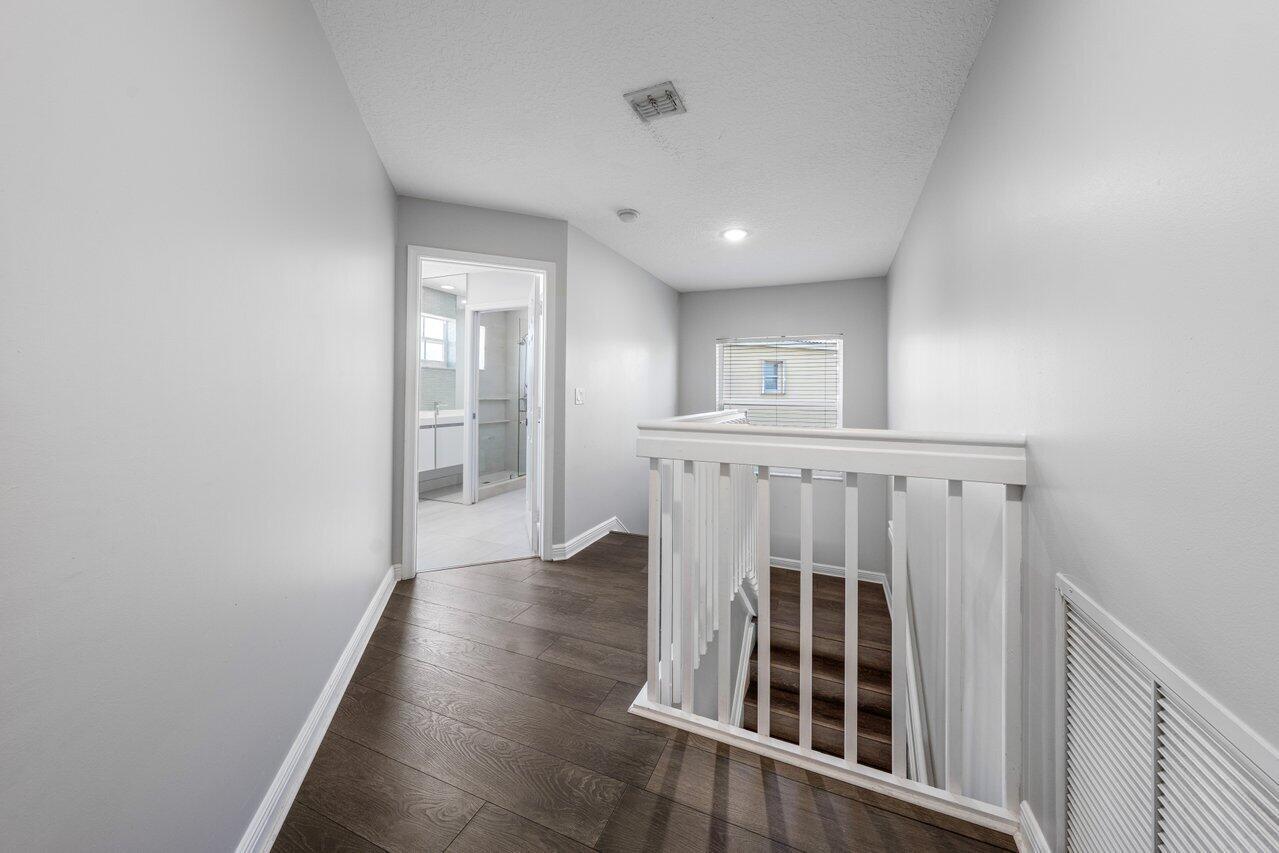 2261 Balsan Way Wellington, FL 33414