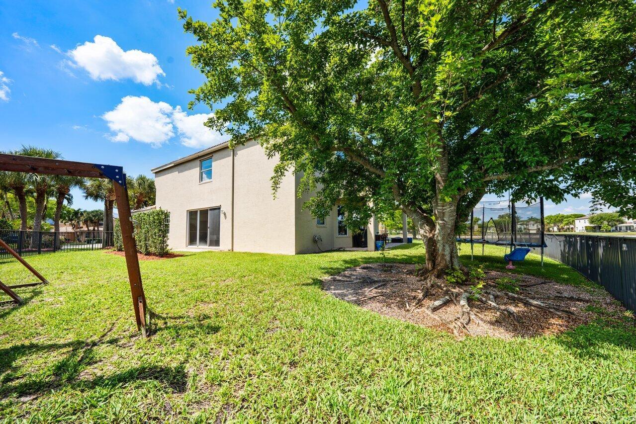 2261 Balsan Way Wellington, FL 33414