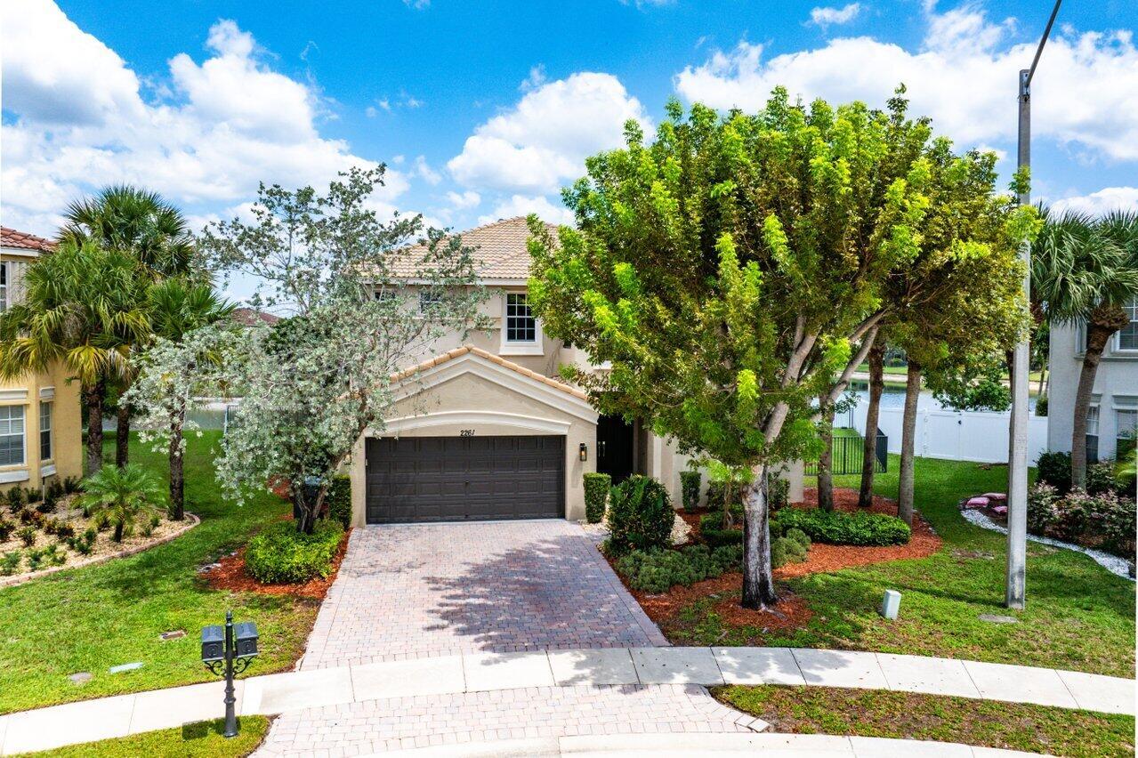 2261 Balsan Way Wellington, FL 33414