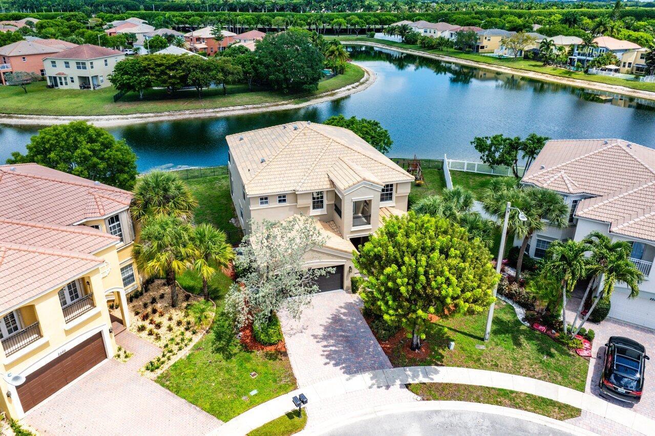 2261 Balsan Way Wellington, FL 33414