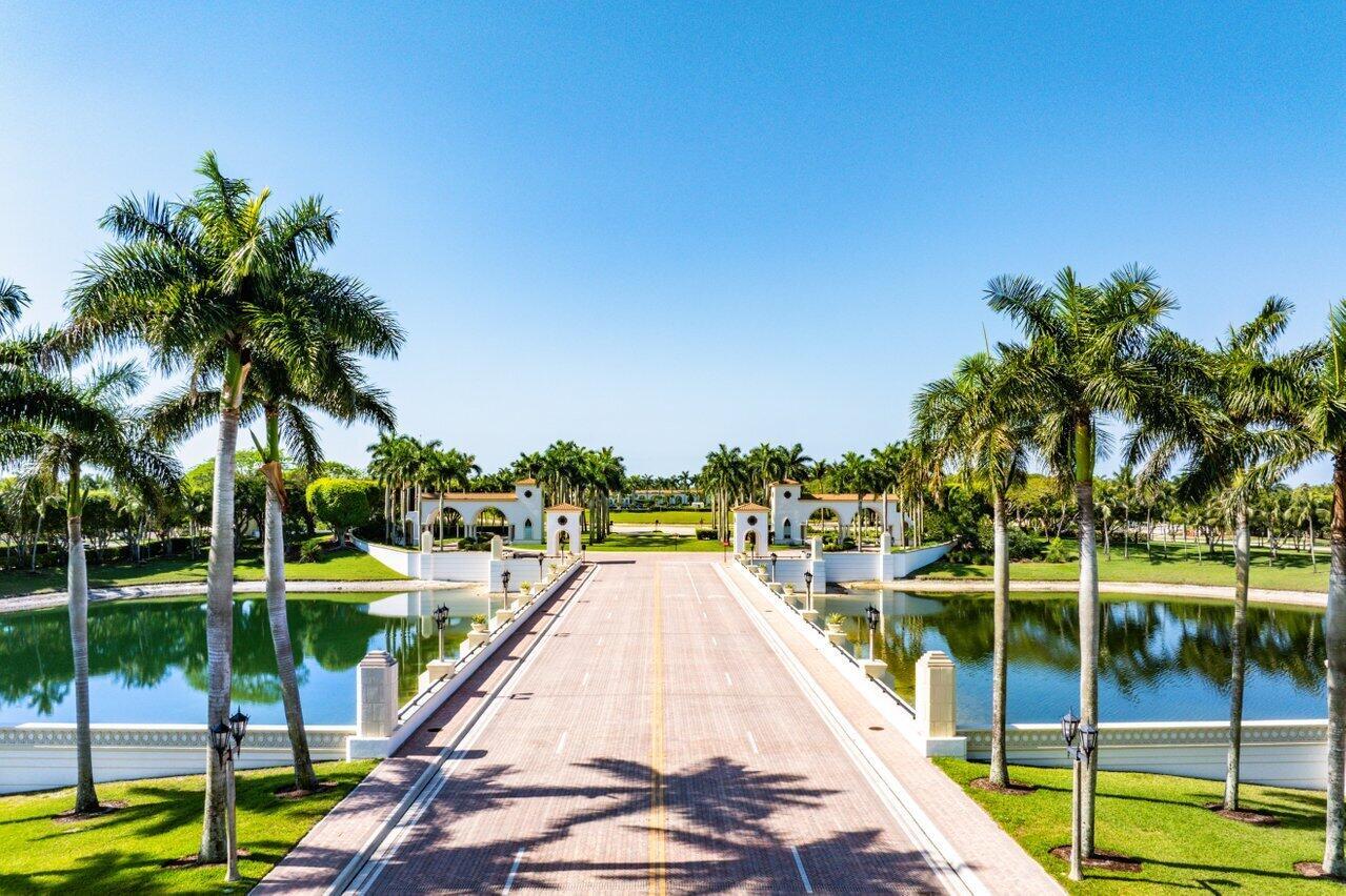 2261 Balsan Way Wellington, FL 33414