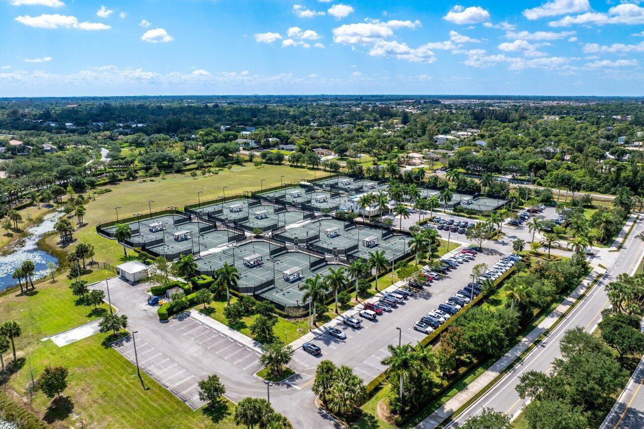 2261 Balsan Way Wellington, FL 33414