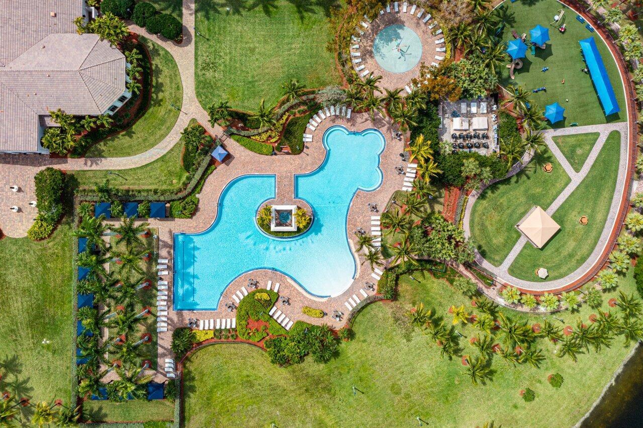 2261 Balsan Way Wellington, FL 33414