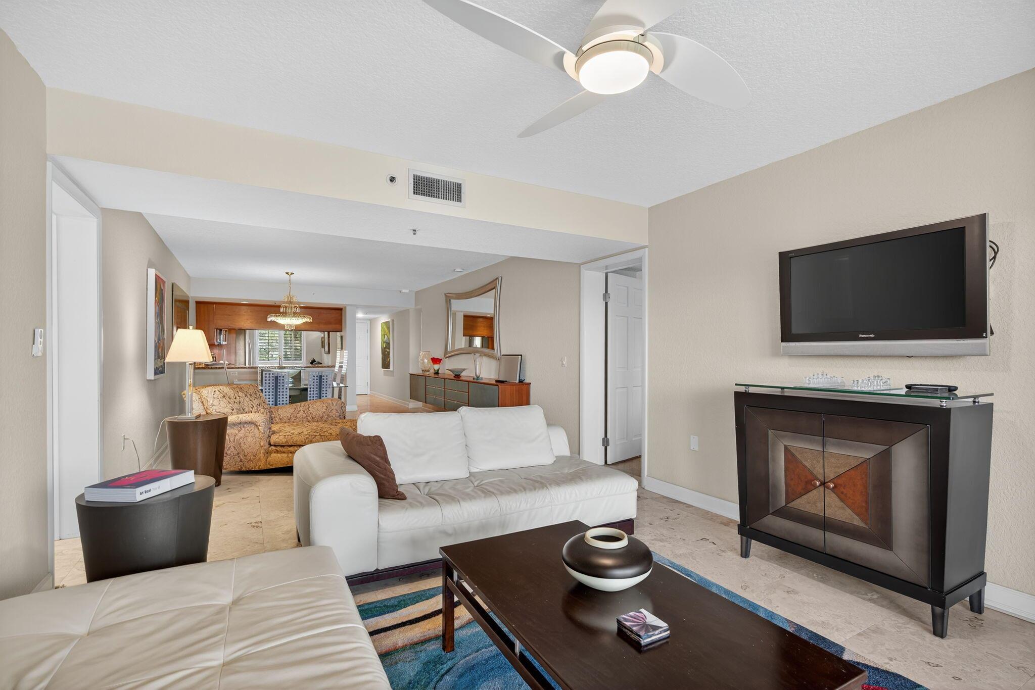 401 Ocean Blfs Blvd #205 Jupiter, FL 33477