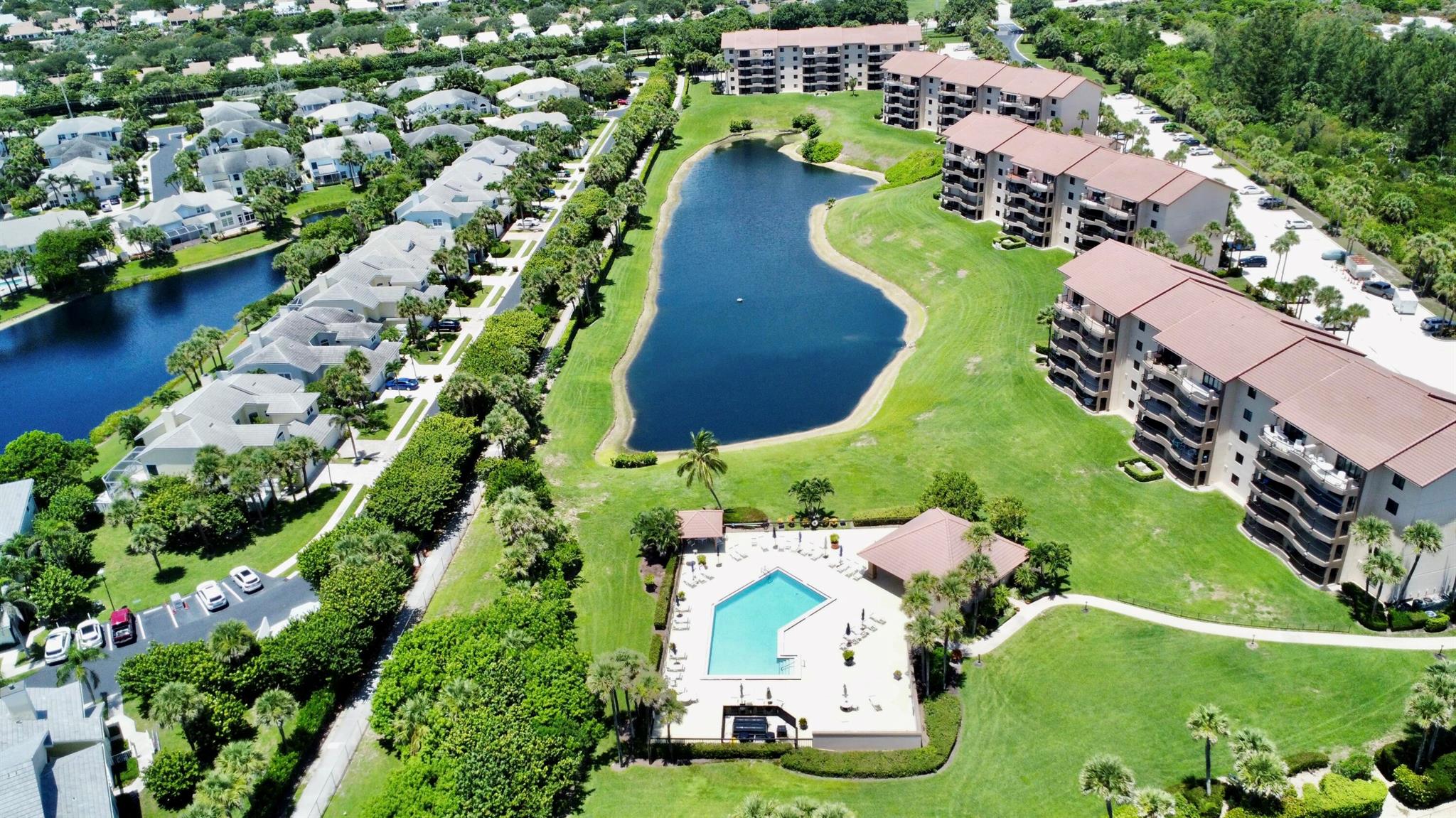 401 Ocean Blfs Blvd #205 Jupiter, FL 33477