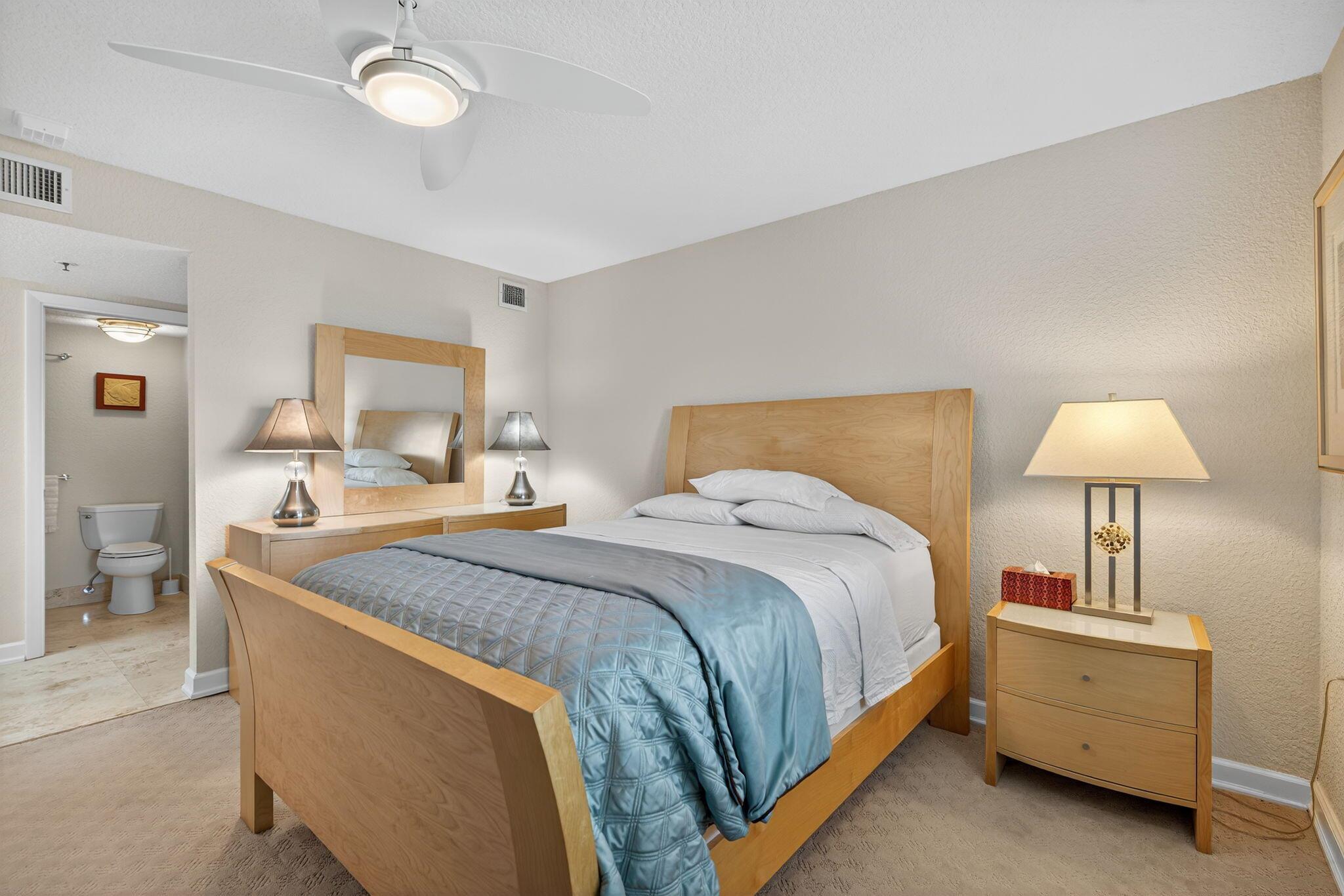 401 Ocean Blfs Blvd #205 Jupiter, FL 33477