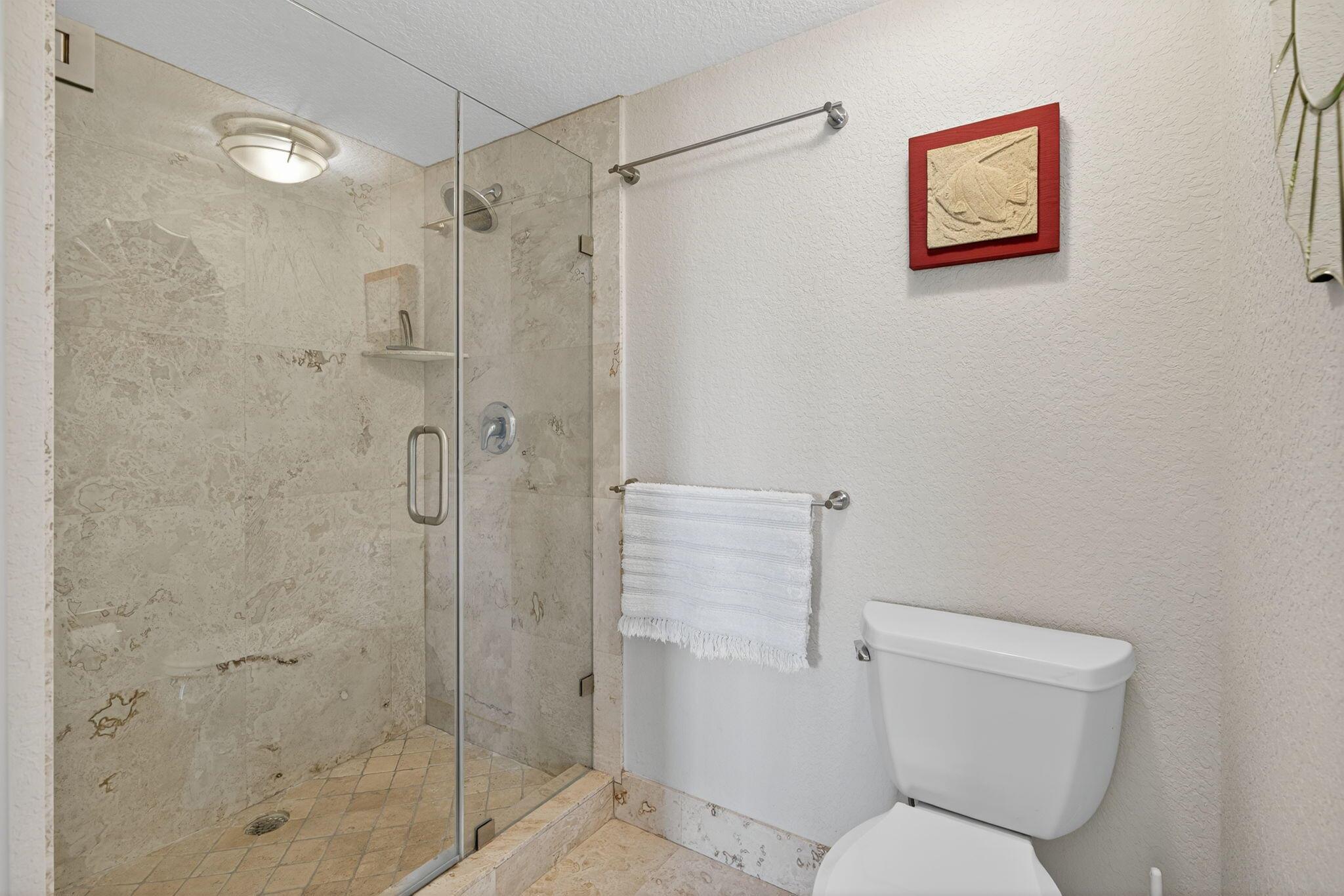 401 Ocean Blfs Blvd #205 Jupiter, FL 33477