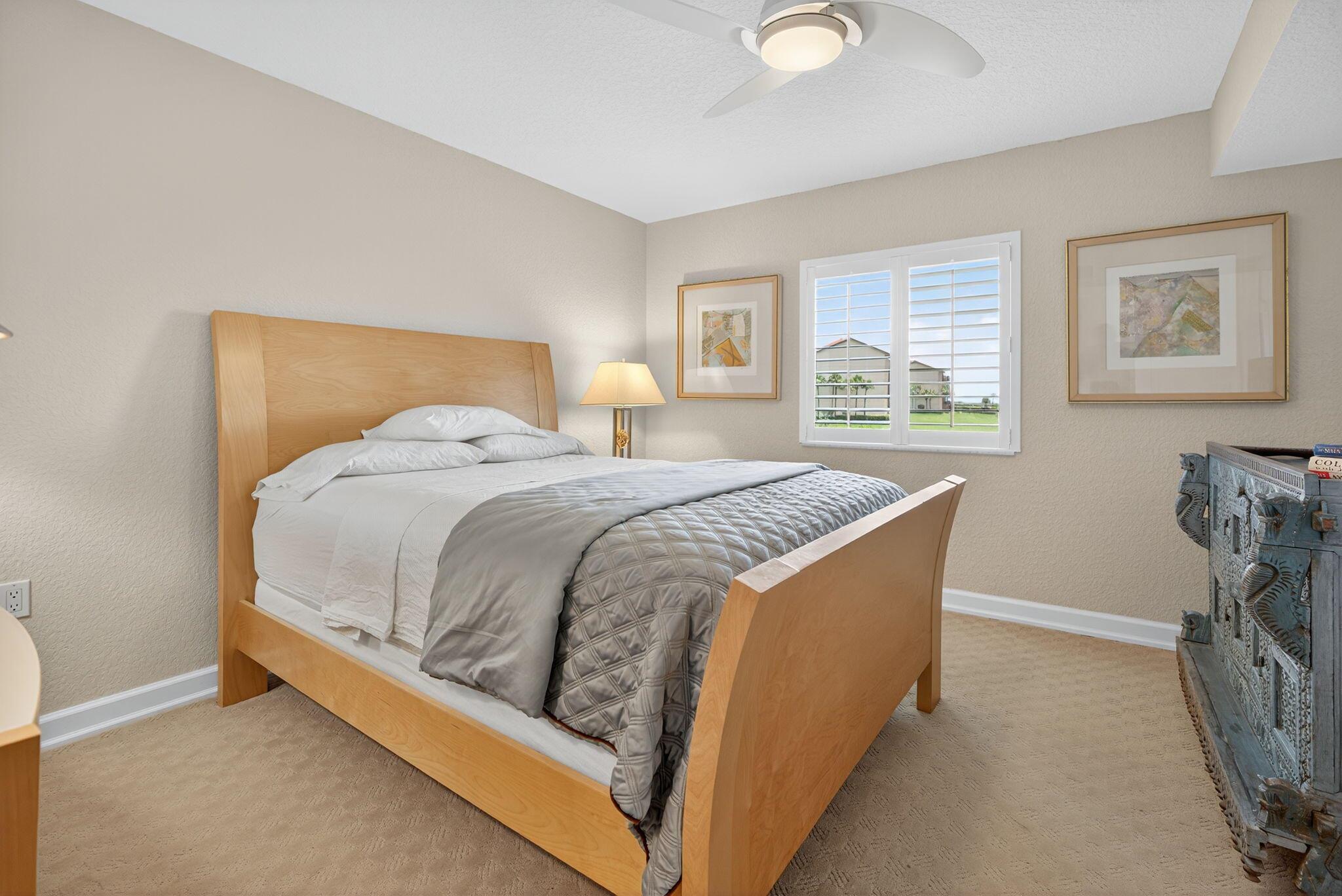 401 Ocean Blfs Blvd #205 Jupiter, FL 33477