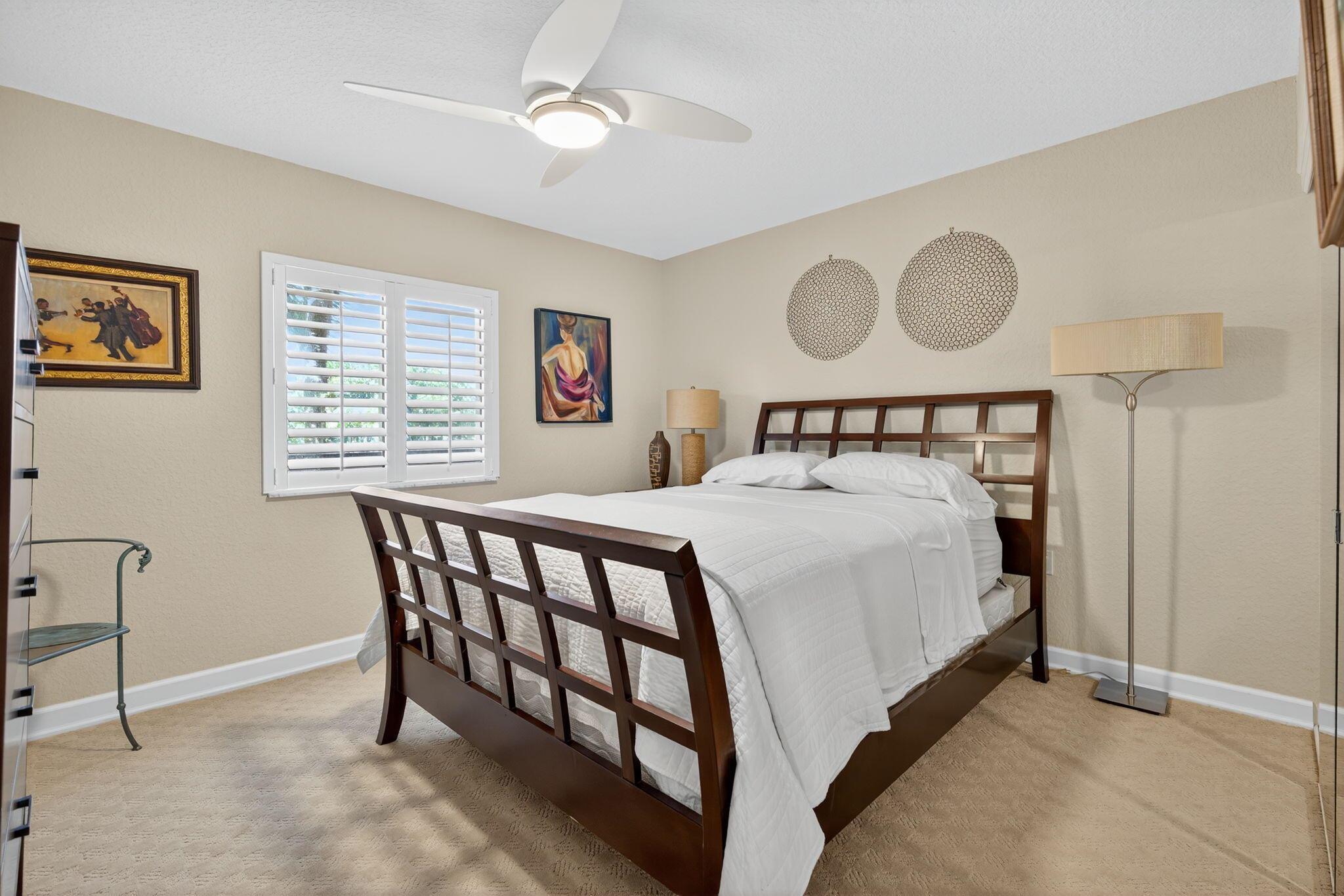 401 Ocean Blfs Blvd #205 Jupiter, FL 33477