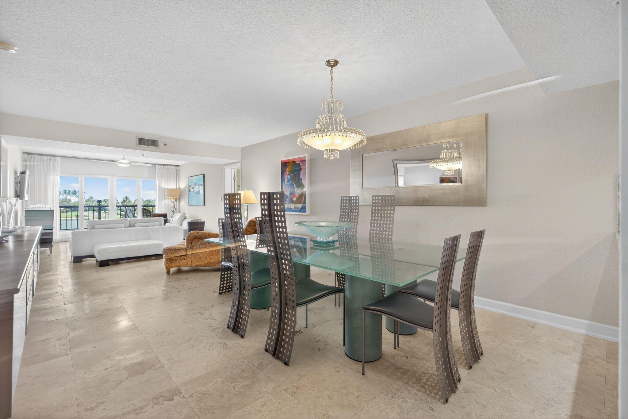 401 Ocean Blfs Blvd #205 Jupiter, FL 33477