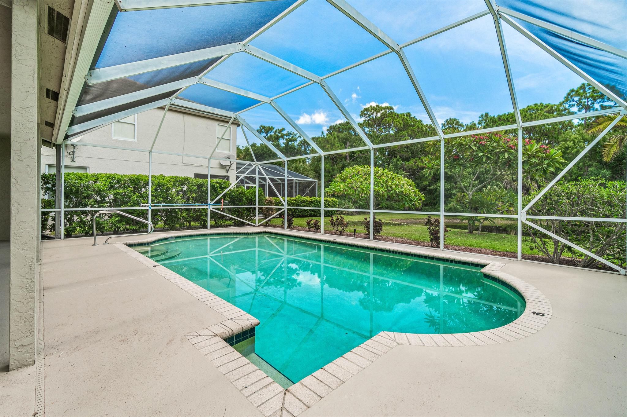 207 Pennock Trace Dr Jupiter, FL 33458