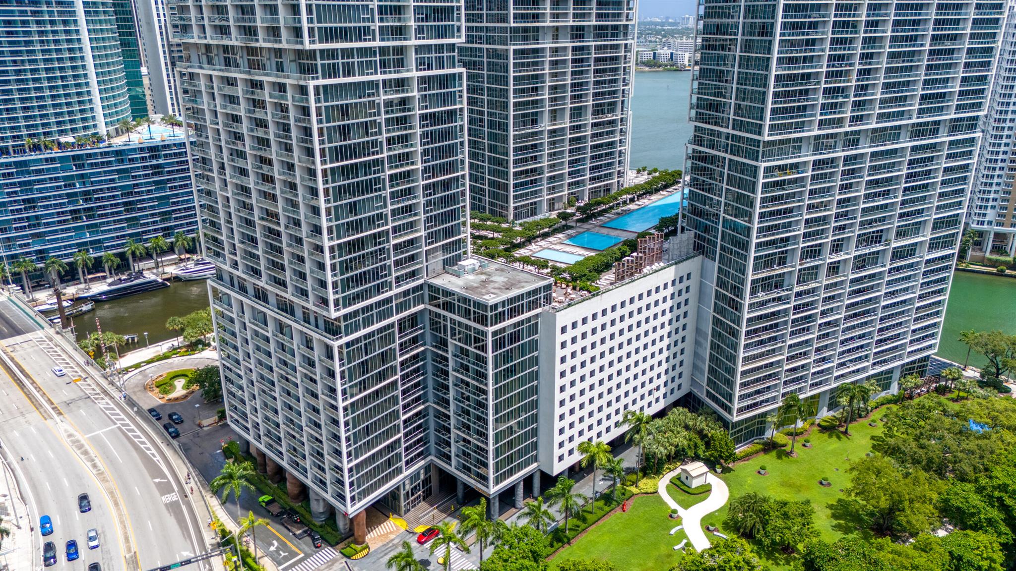 485 Brickell Ave #2506