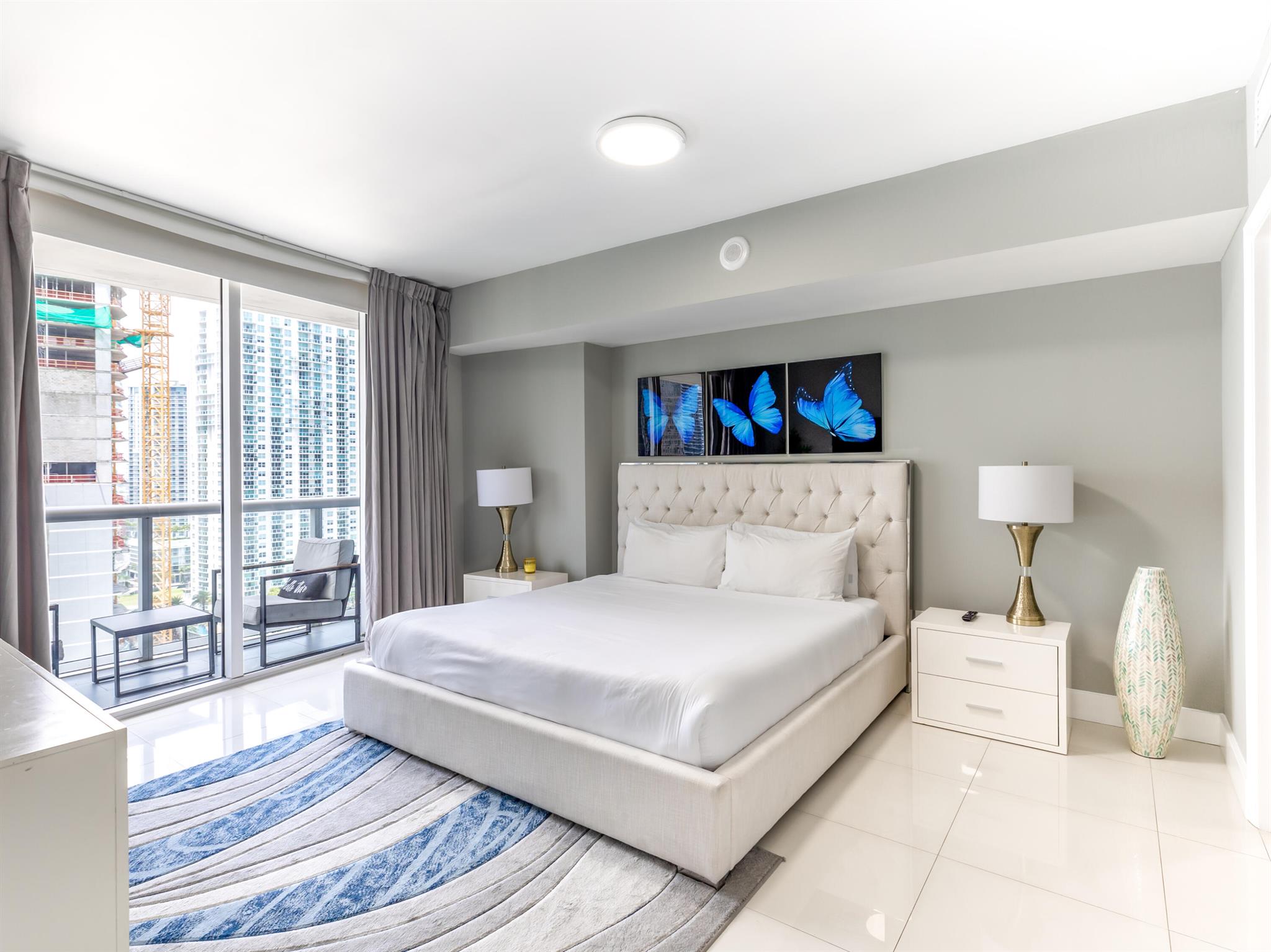 image Icon Brickell13