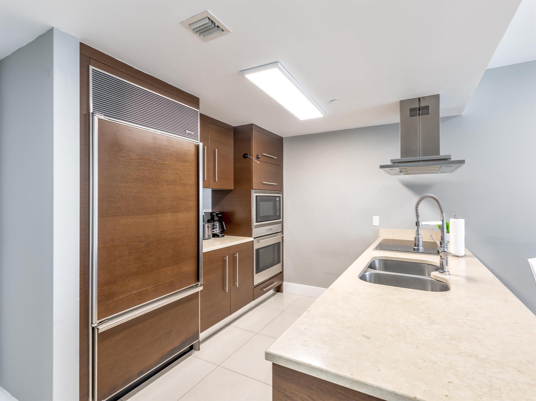image Icon Brickell6