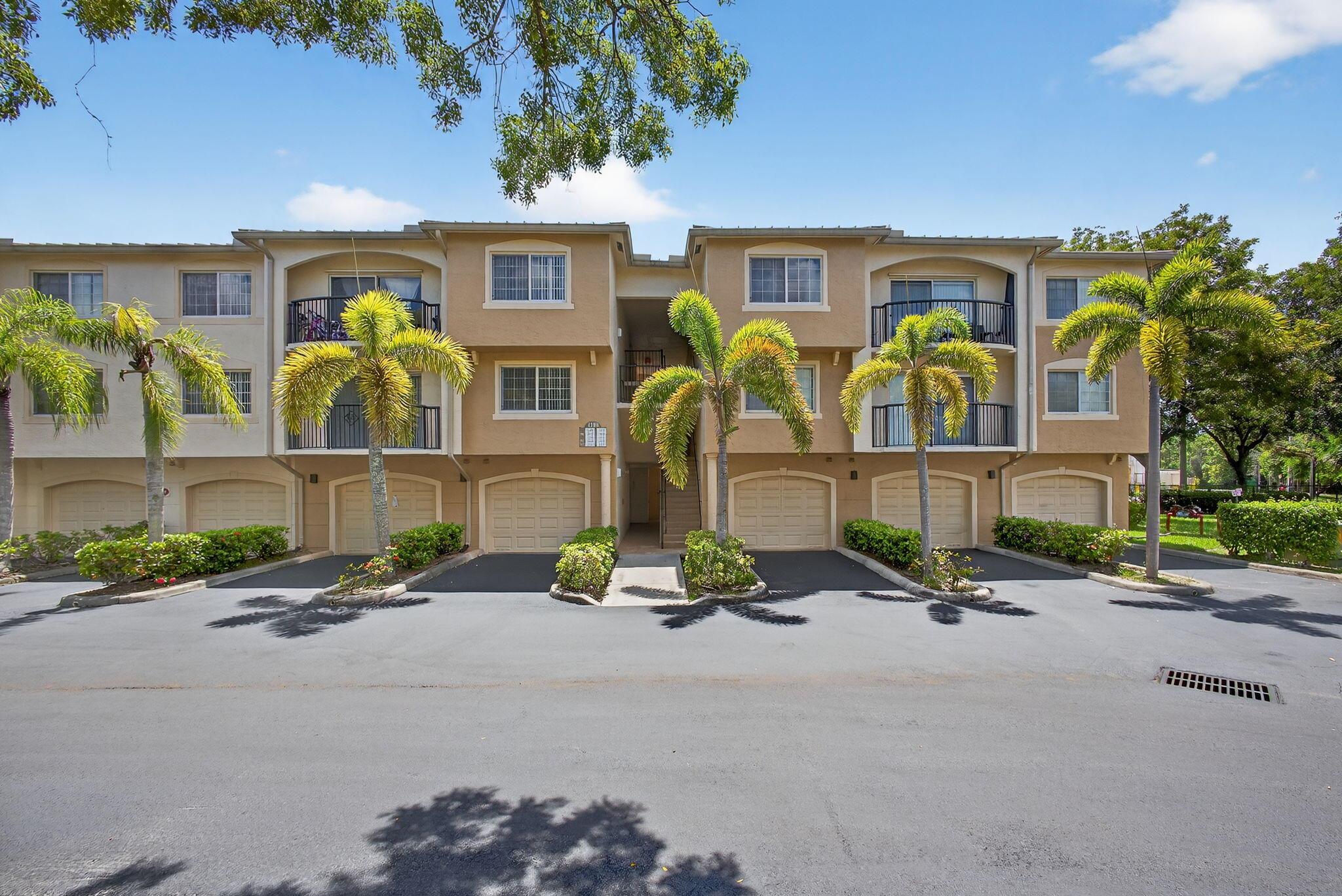 1100 Crestwood Ct #1113