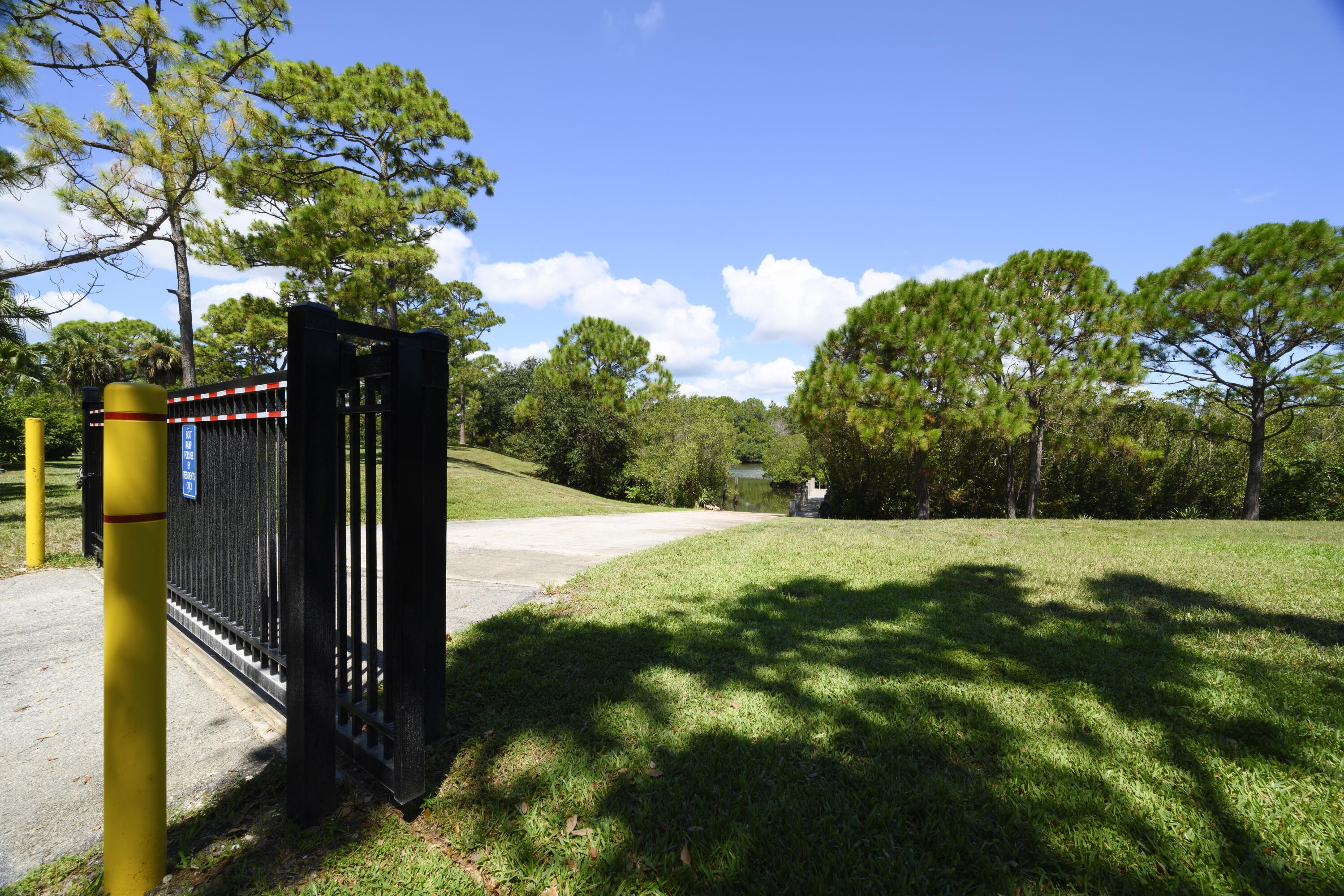 6375 Riverwalk Ln #4 Jupiter, FL 33458