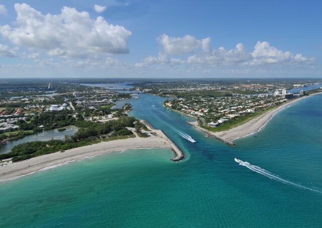 6375 Riverwalk Ln #4 Jupiter, FL 33458