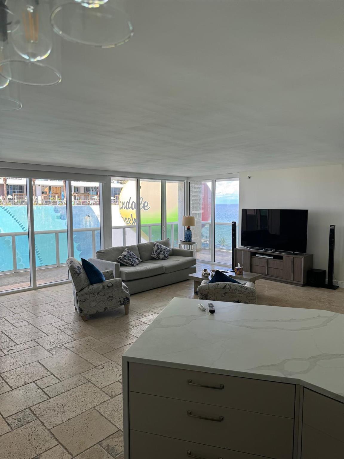 image Beach Club Three Condo12