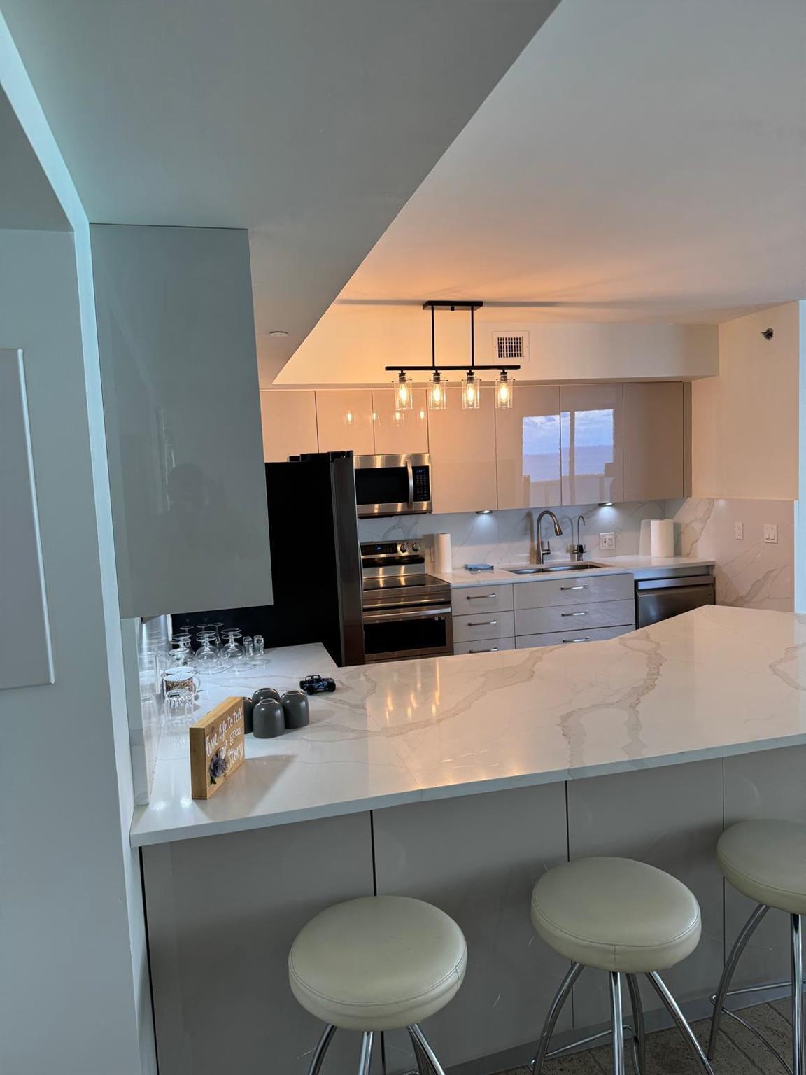 image Beach Club Three Condo16