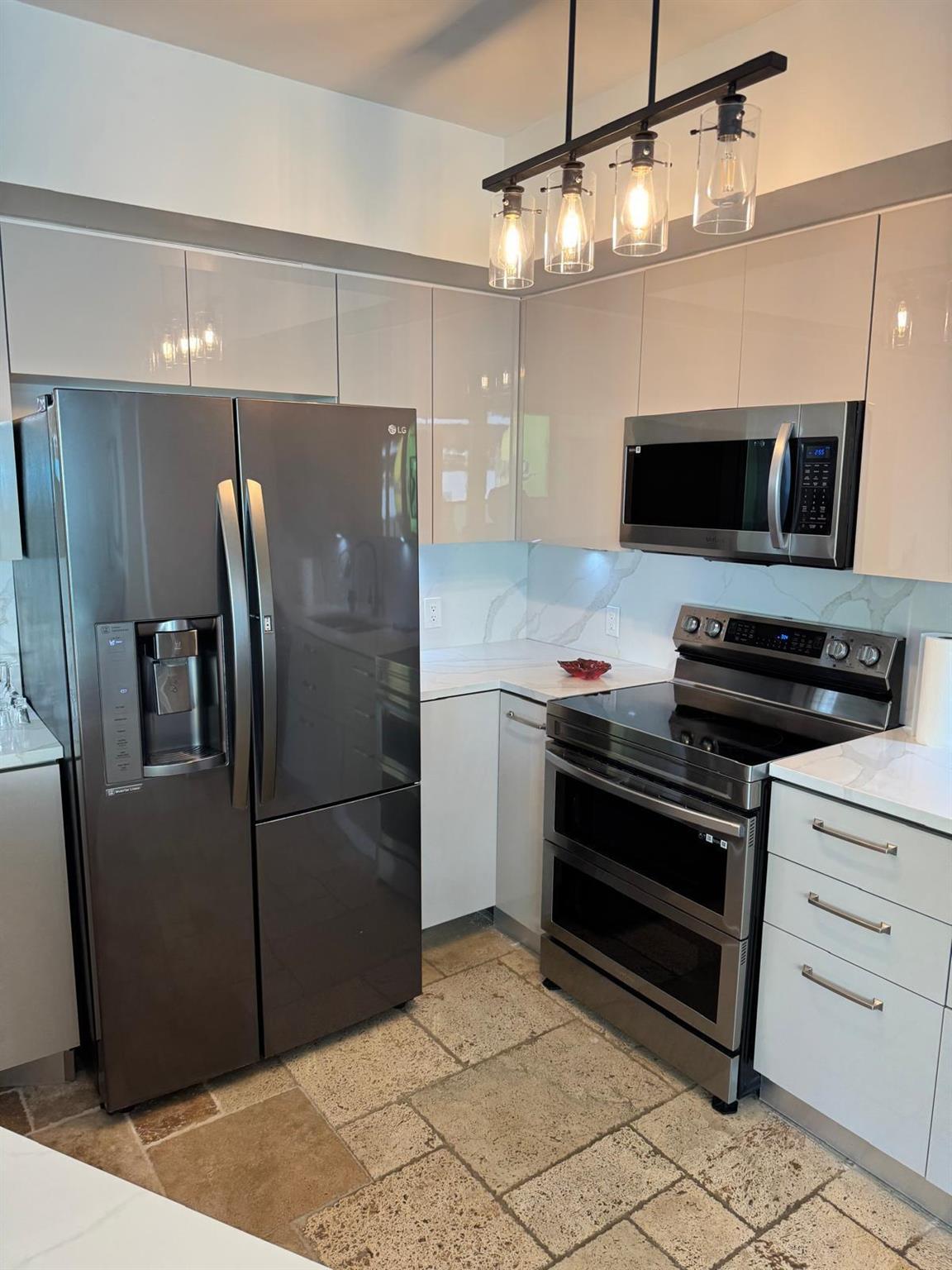 image Beach Club Three Condo20