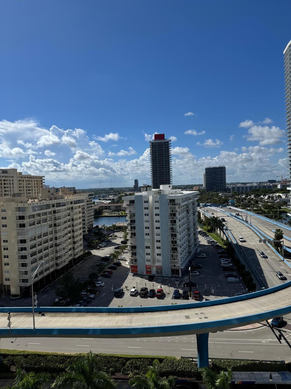 image Beach Club Three Condo24