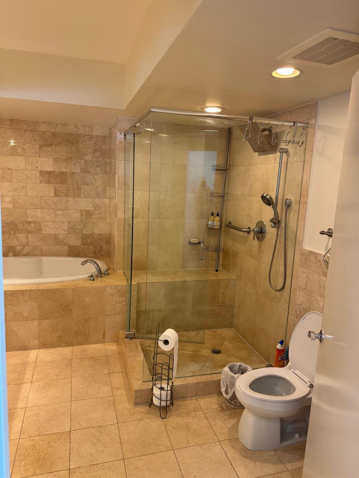 image Beach Club Three Condo38