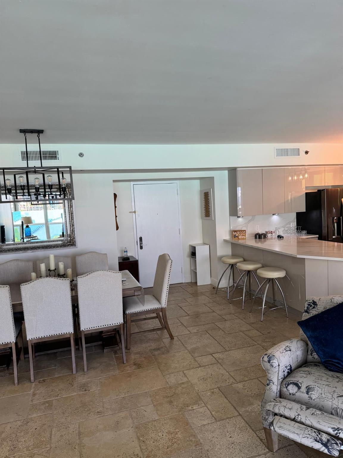 image Beach Club Three Condo8