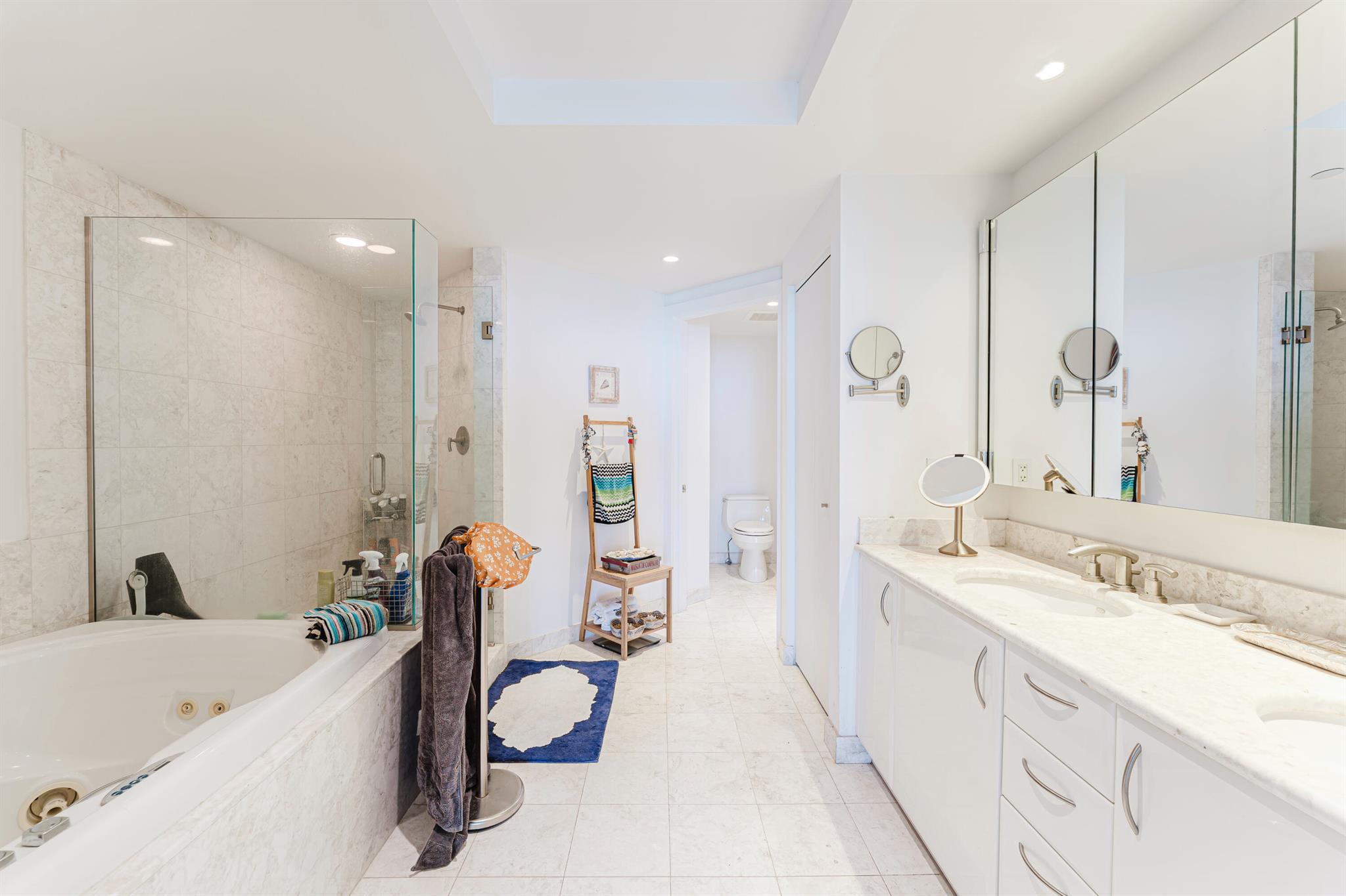 image Jade Residences At Bricke6