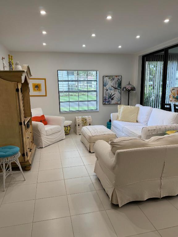 5394 Firenze #H Boynton Beach, FL 33437