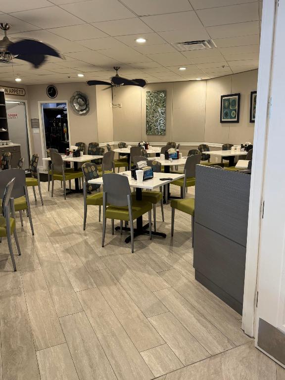 5394 Firenze #H Boynton Beach, FL 33437