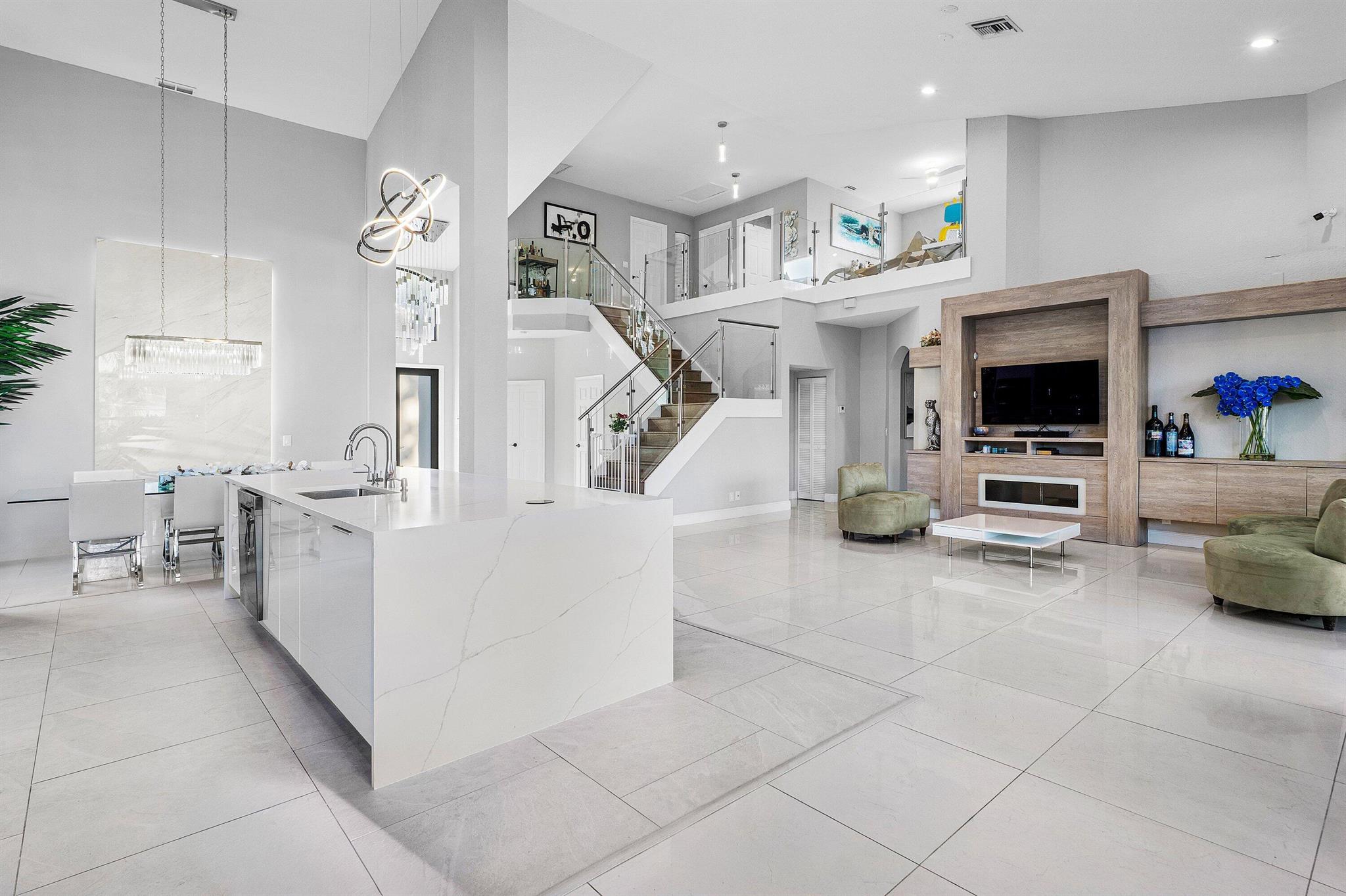 7056 NW 67th Ter Parkland, FL 33067