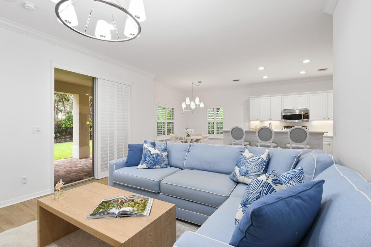 193 Porgee Rock Pl Jupiter, FL 33458