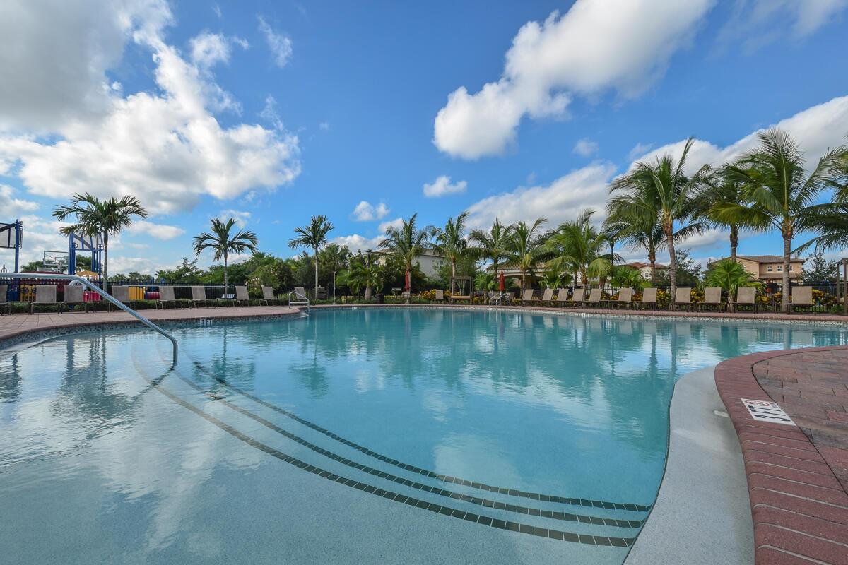 193 Porgee Rock Pl Jupiter, FL 33458