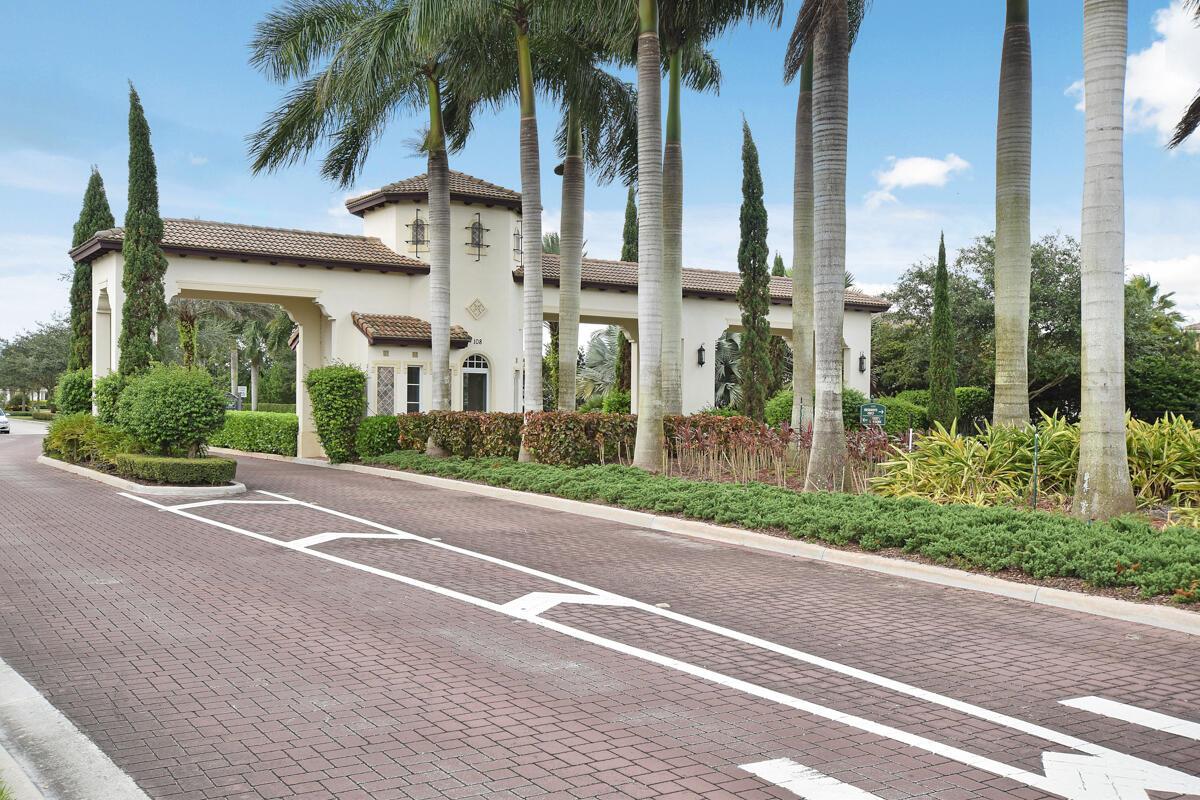 193 Porgee Rock Pl Jupiter, FL 33458