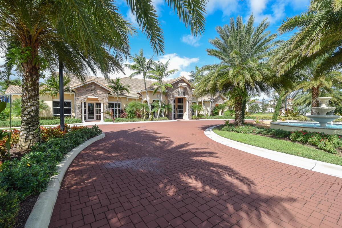 193 Porgee Rock Pl Jupiter, FL 33458