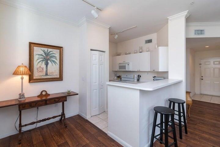 11780 Saint Andrews Pl #308 Wellington, FL 33414