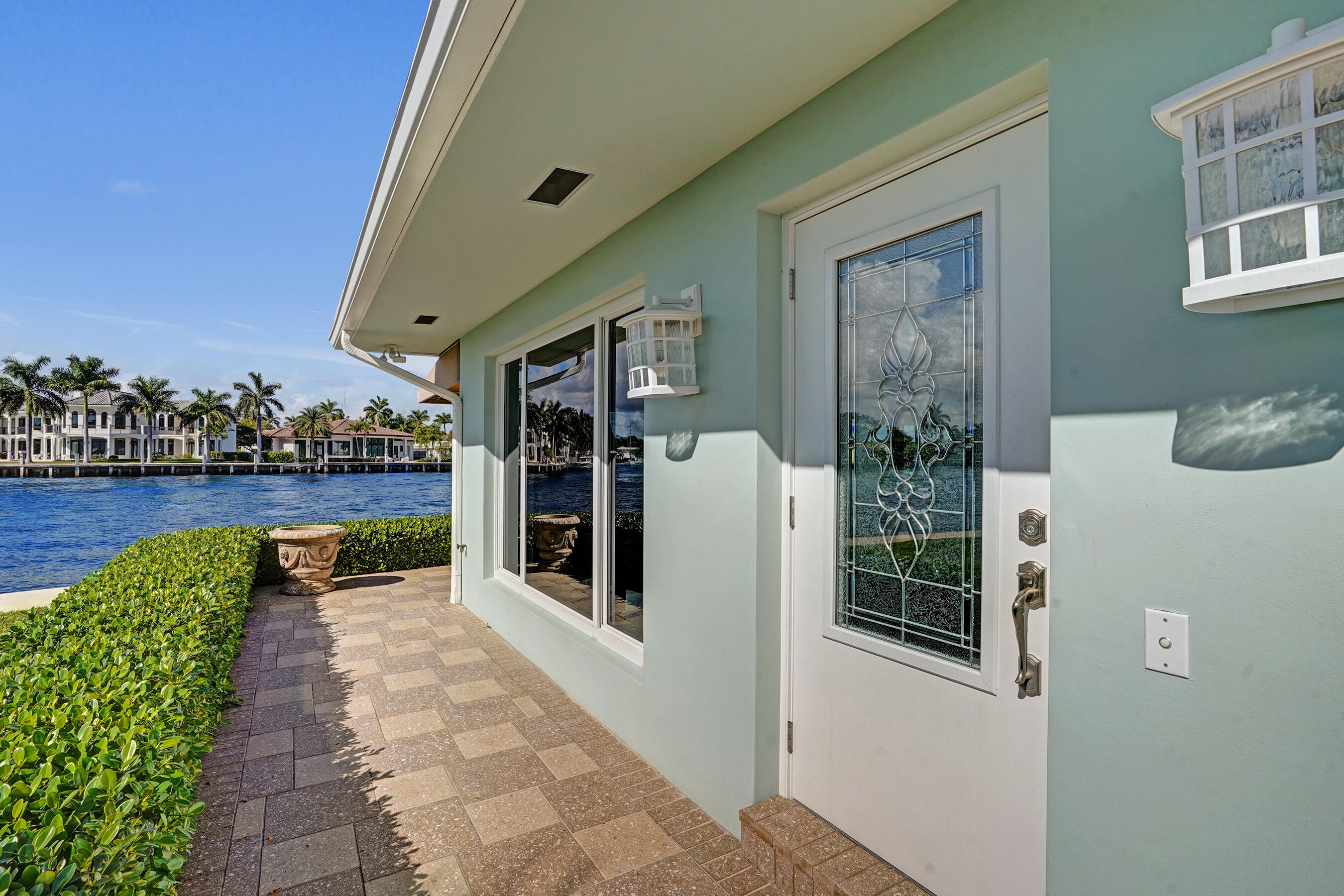 1431 S Ocean #17 Pompano Beach, FL 33062