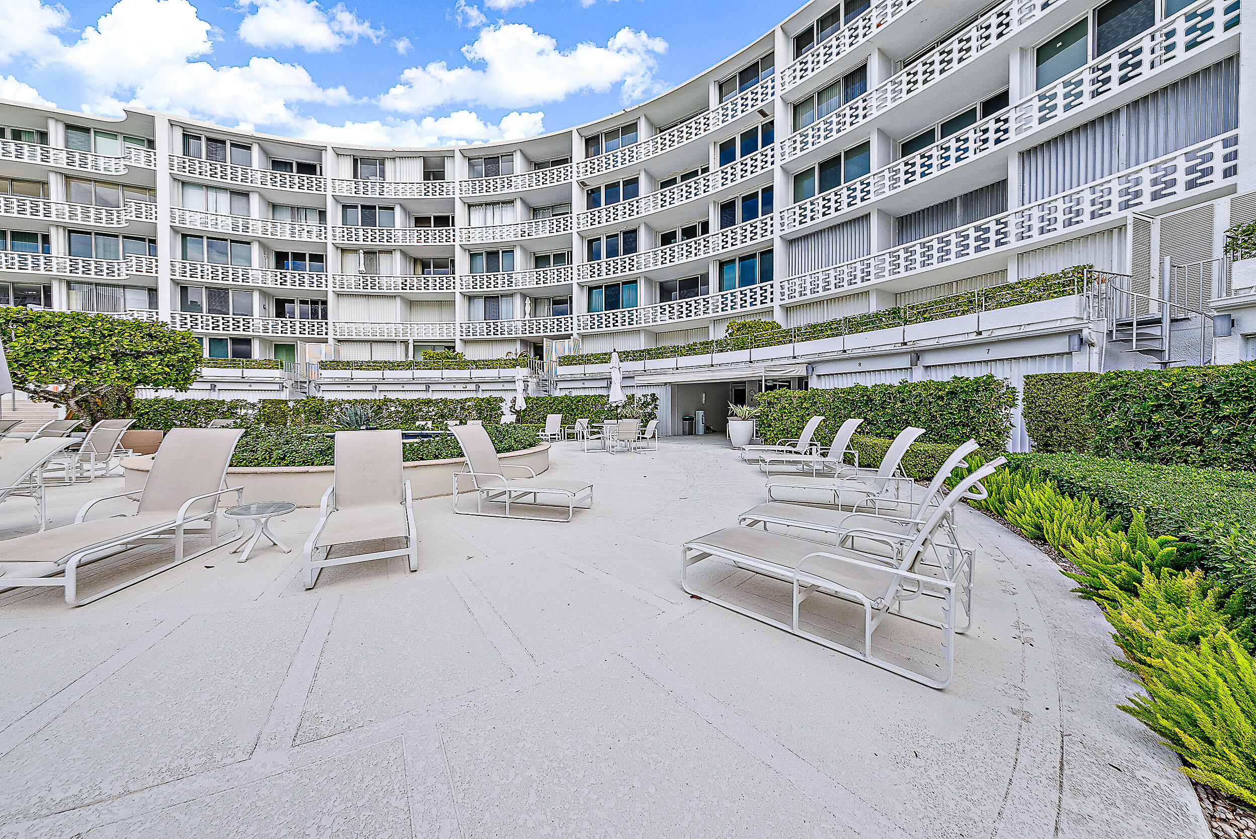 2760 S Ocean #310 Palm Beach, FL 33480