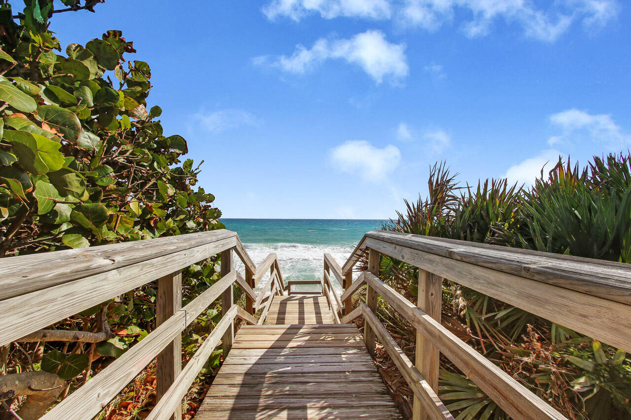 2760 S Ocean #310 Palm Beach, FL 33480