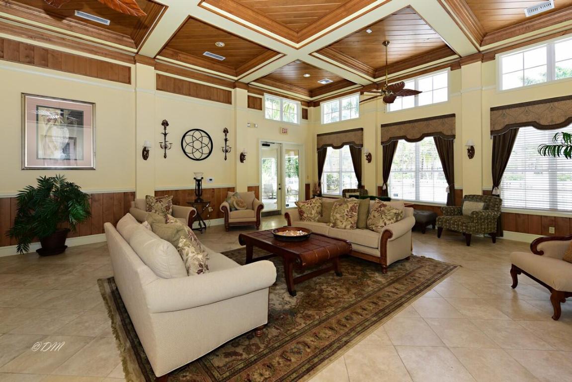 224 Murcia #303 Jupiter, FL 33458