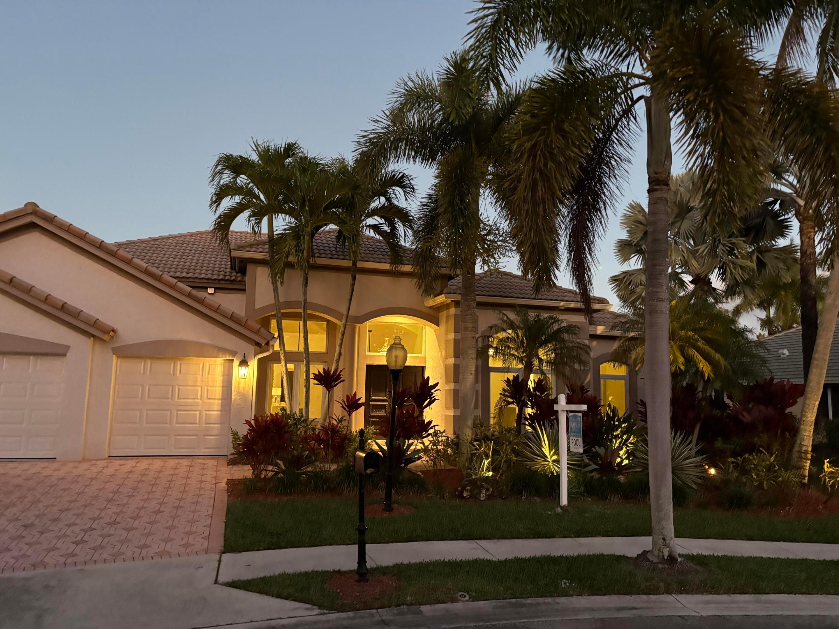 18981 SE Outrigger Jupiter, FL 33458