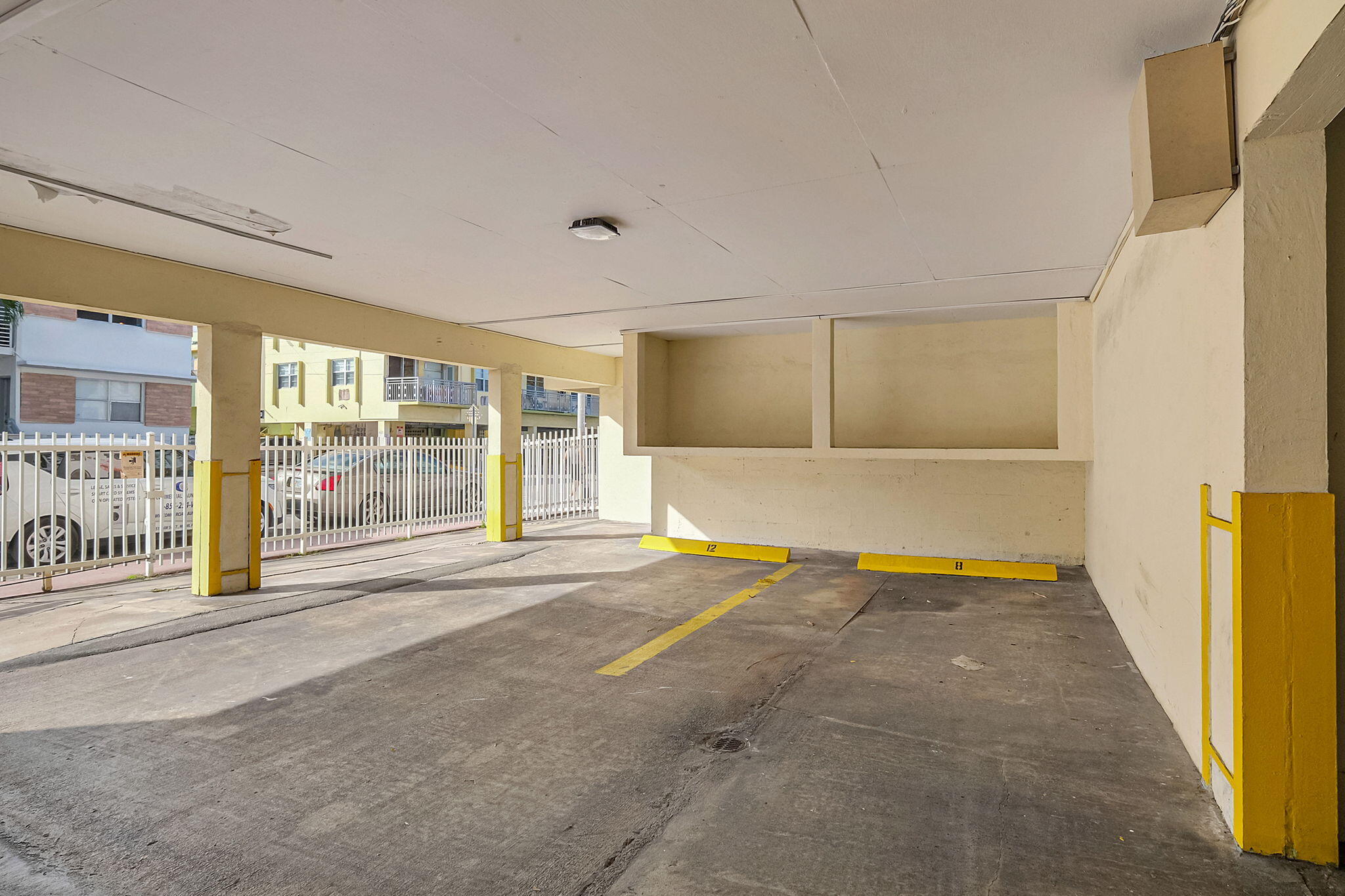 900 Euclid #8 Miami Beach, FL 33139