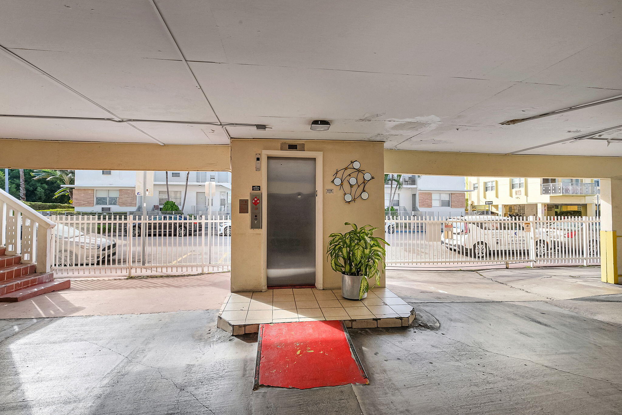 900 Euclid #8 Miami Beach, FL 33139