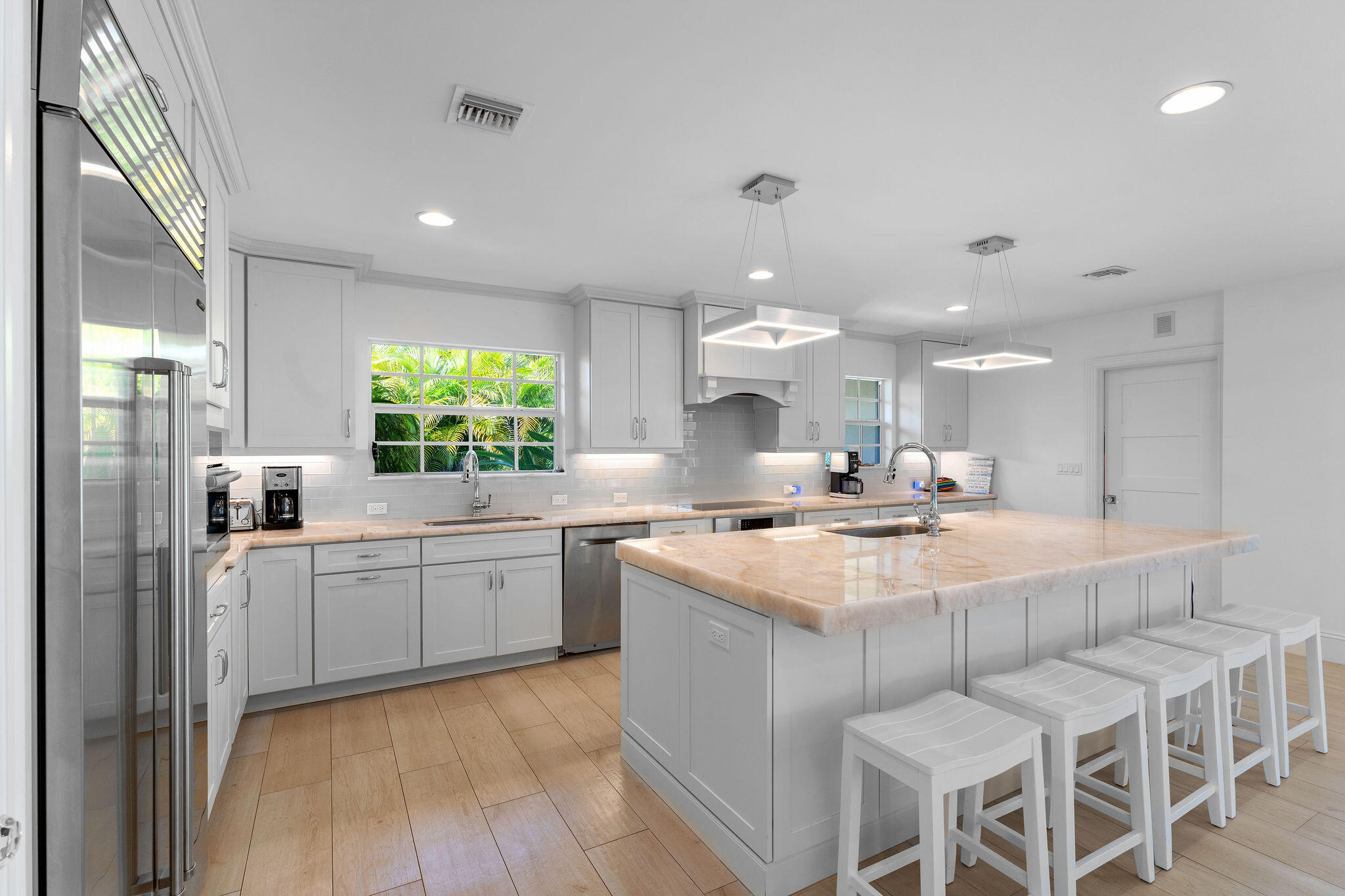 11354 Golfview North Palm Beach, FL 33408