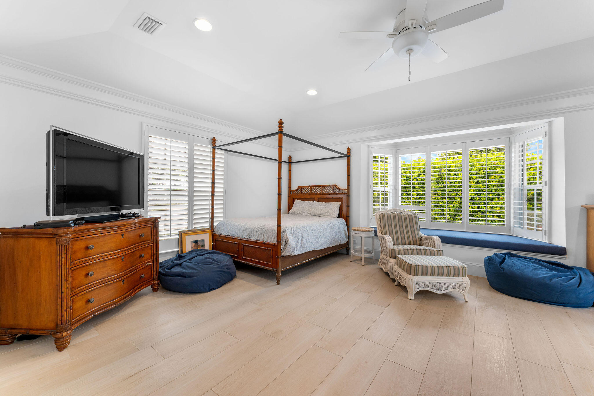 11354 Golfview North Palm Beach, FL 33408