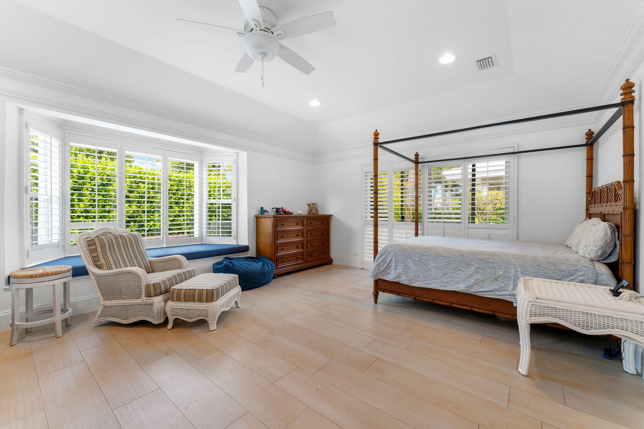 11354 Golfview North Palm Beach, FL 33408