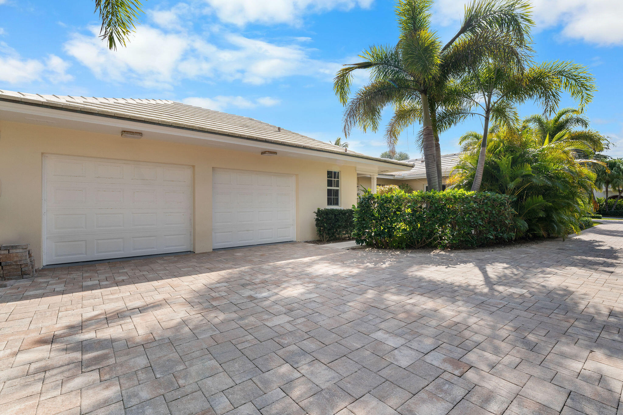 11354 Golfview North Palm Beach, FL 33408